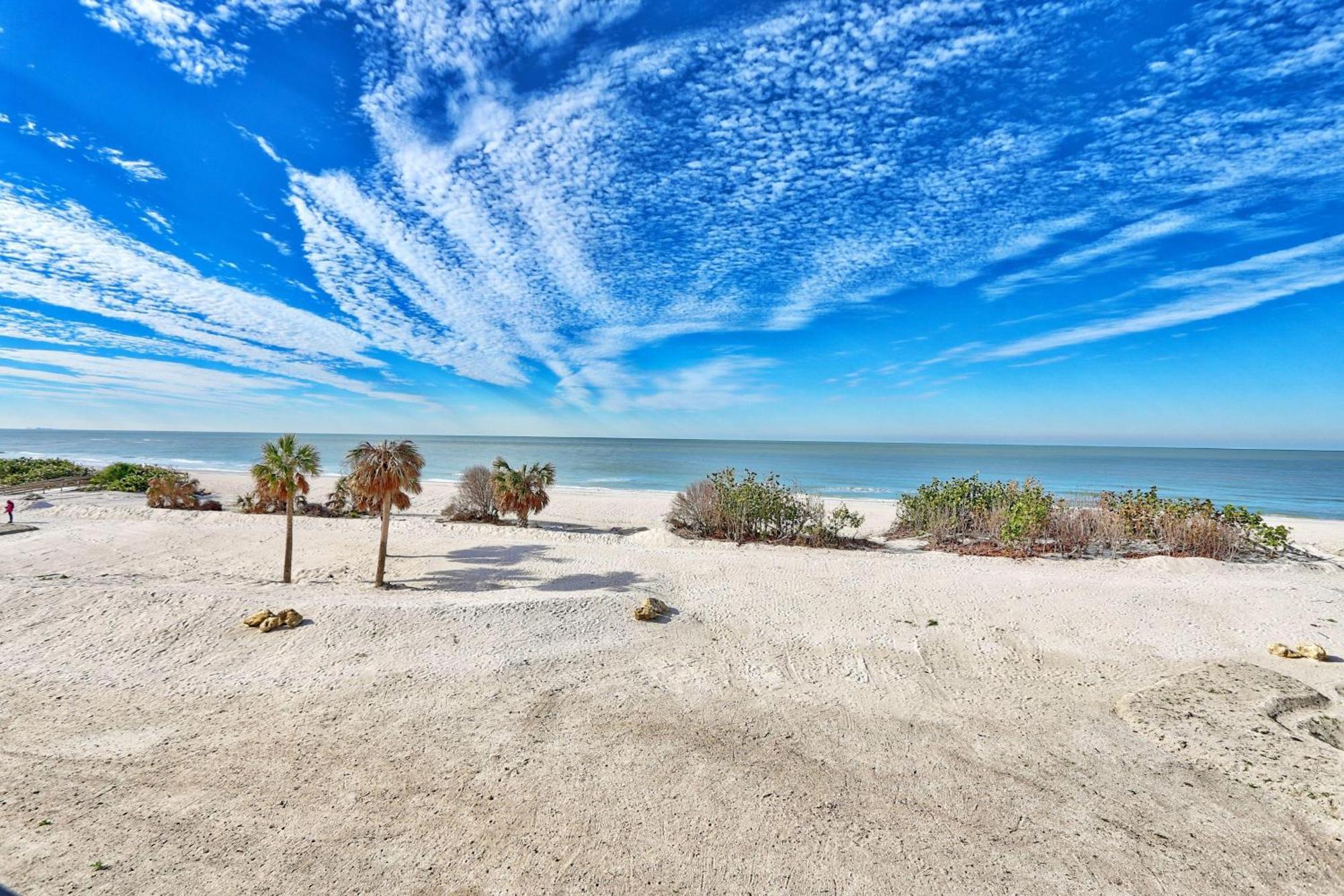 Villa Land'S End 10-303 Beach Front - Premier à St. Pete Beach Extérieur photo